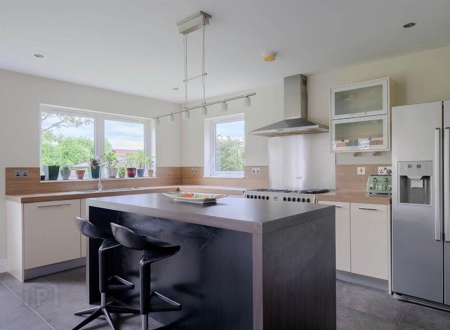 12 Greenridge Park, Off Bayview Road, Bangor, BT19 6AN