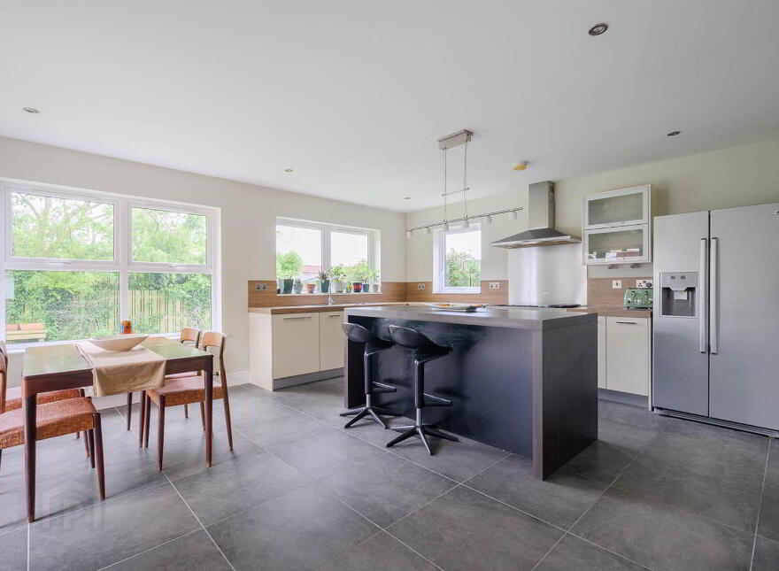 12 Greenridge Park, Off Bayview Road, Bangor, BT19 6AN
