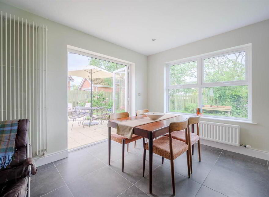 12 Greenridge Park, Off Bayview Road, Bangor, BT19 6AN