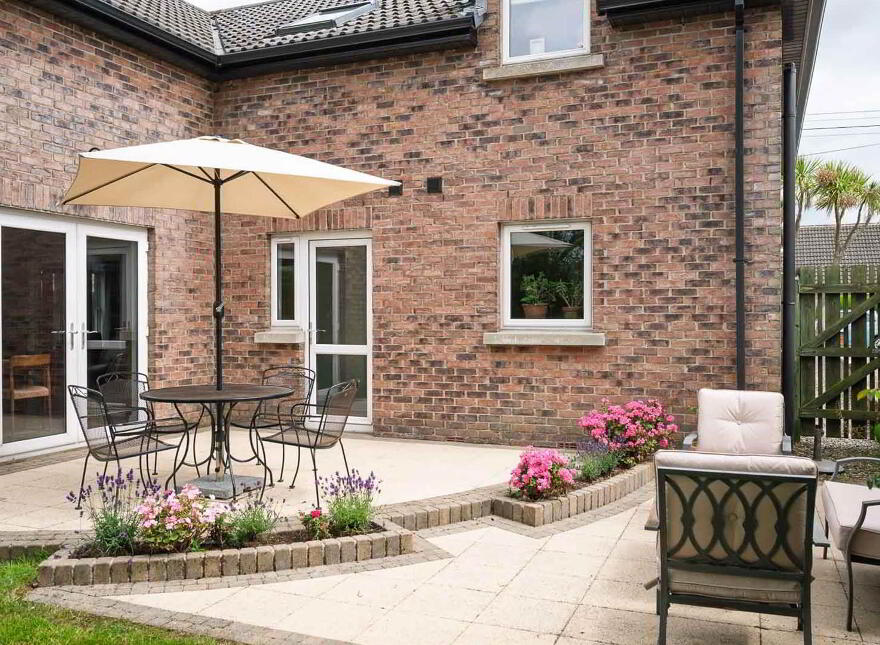 12 Greenridge Park, Off Bayview Road, Bangor, BT19 6AN
