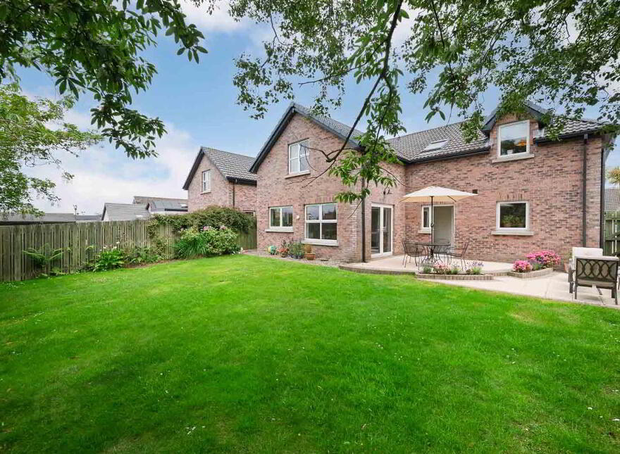 12 Greenridge Park, Off Bayview Road, Bangor, BT19 6AN