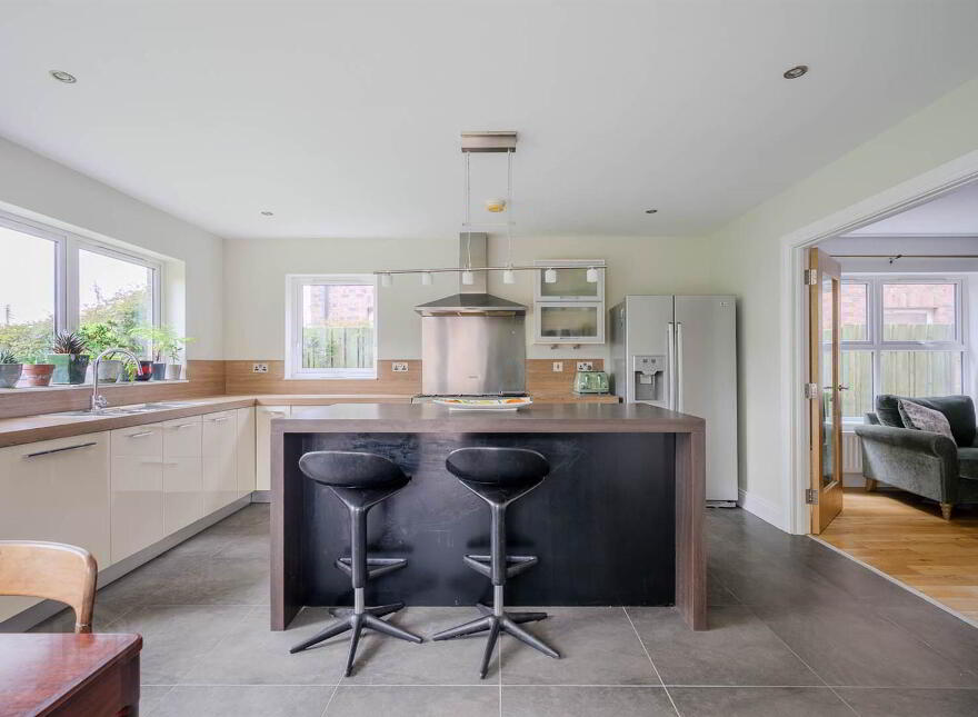 12 Greenridge Park, Off Bayview Road, Bangor, BT19 6AN