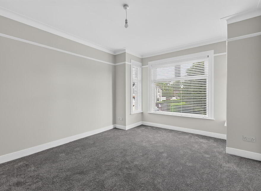 12 Godfrey Avenue, Bangor, BT20 5LS
