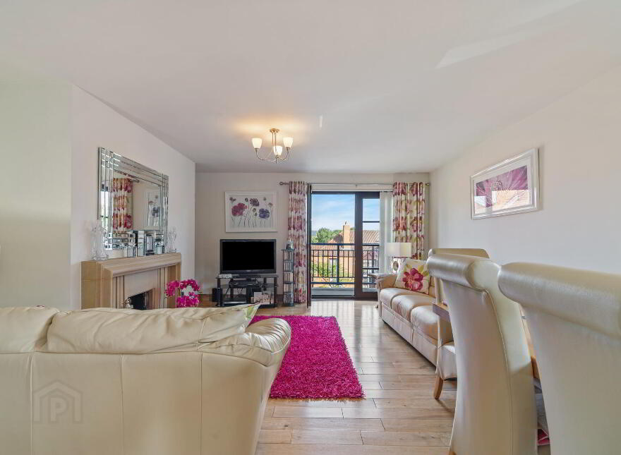 8 Cleaver Court, Belfast, BT9 5LX