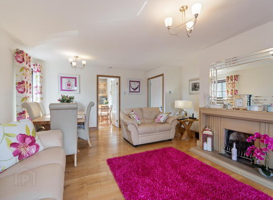 8 Cleaver Court, Belfast, BT9 5LX