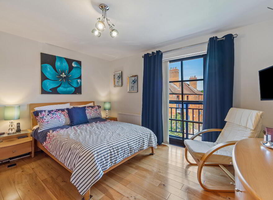8 Cleaver Court, Belfast, BT9 5LX