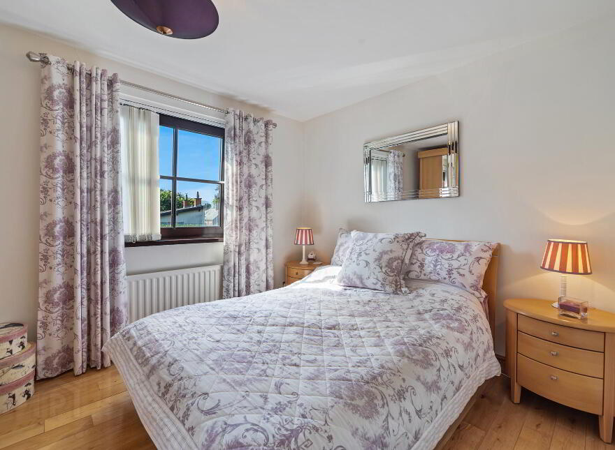 8 Cleaver Court, Belfast, BT9 5LX