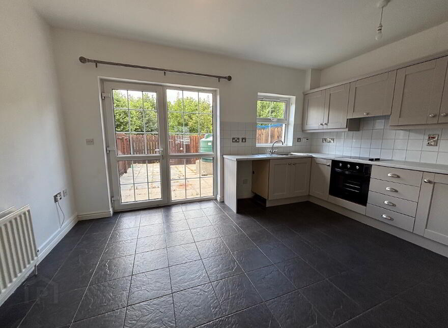 12 The Sidings, Ballynahinch, BT24 8DX