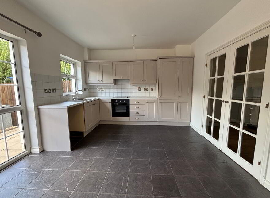 12 The Sidings, Ballynahinch, BT24 8DX