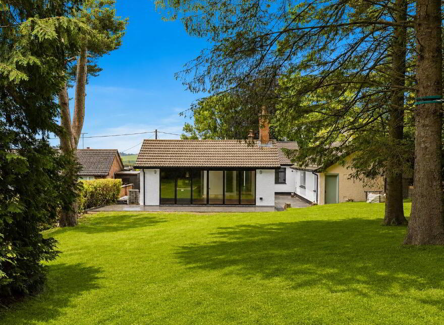 5 Mountain Park, Newtownards, BT23 4UU