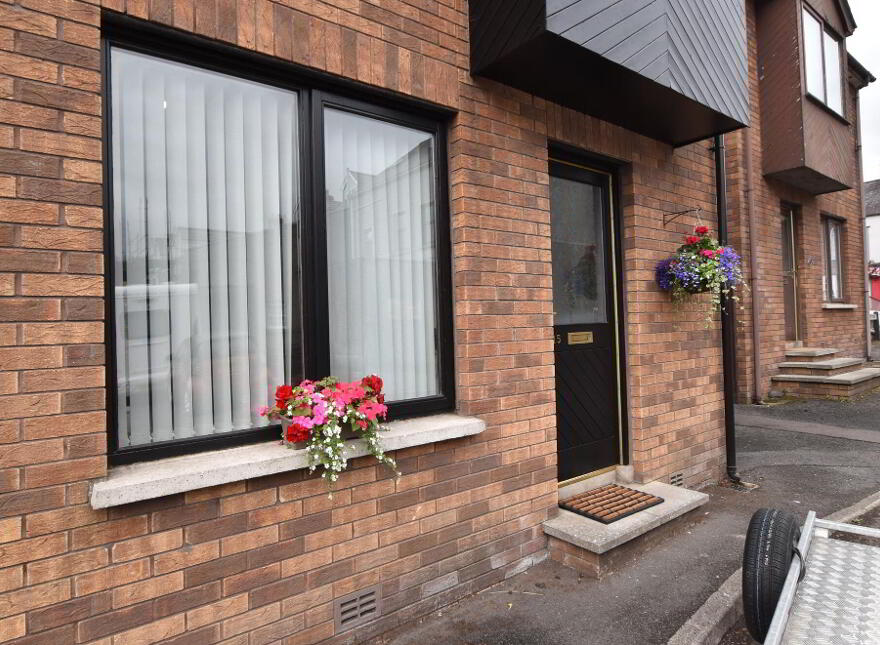 15 Tanners Court, Moira, BT67 0BJ