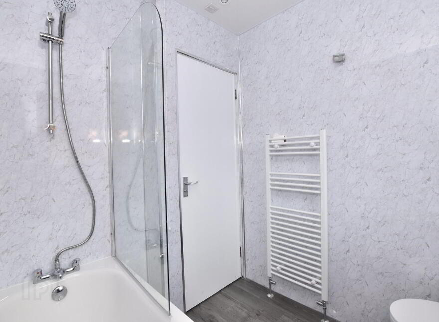 15 Tanners Court, Moira, BT67 0BJ