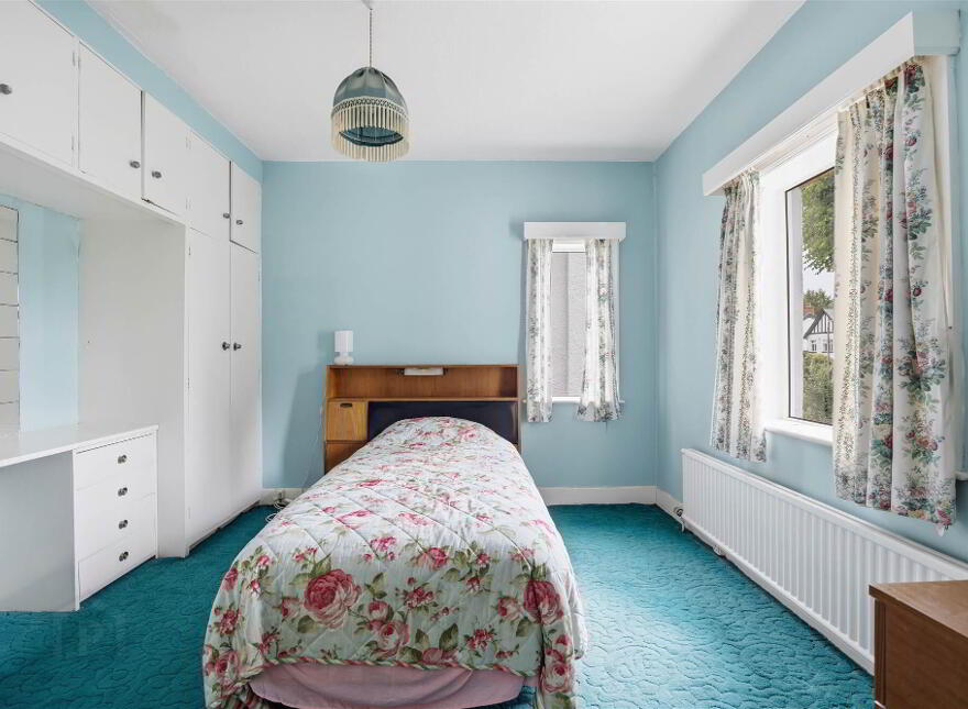 16 Knocklofty Park, Belmont, Belfast, BT4 3NA