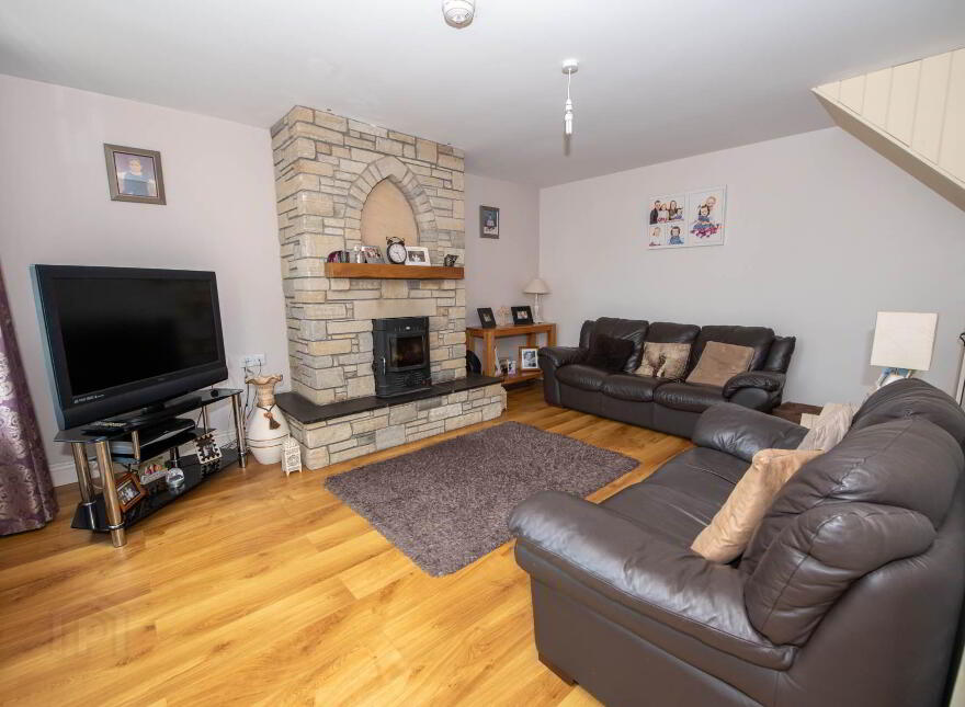 15 Elm Park, Ballymagan, Buncrana, F93HF80