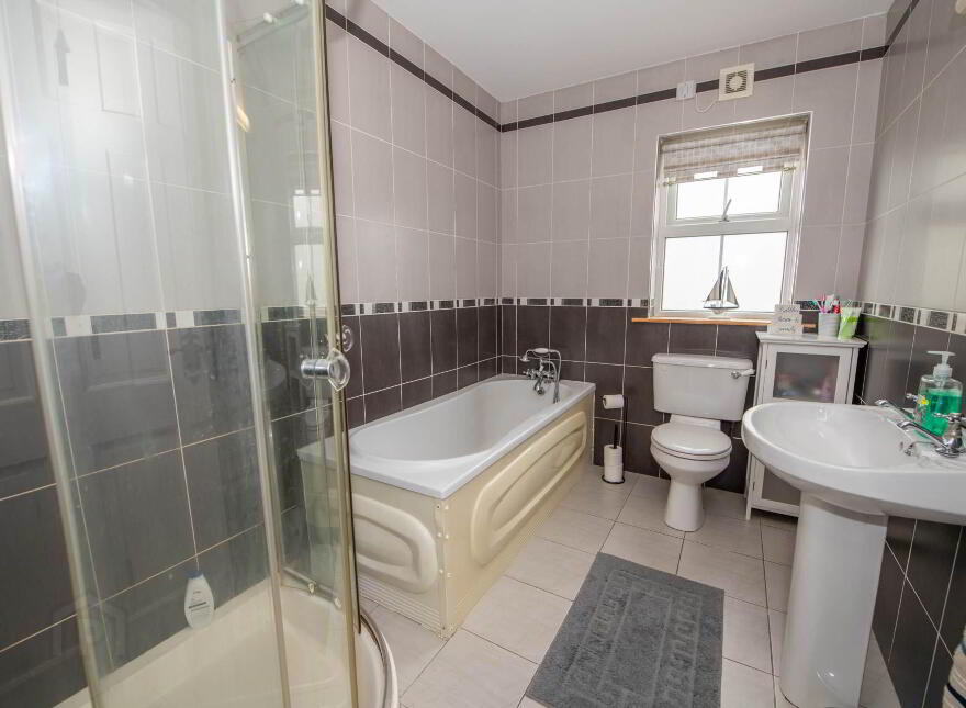 15 Elm Park, Ballymagan, Buncrana, F93HF80