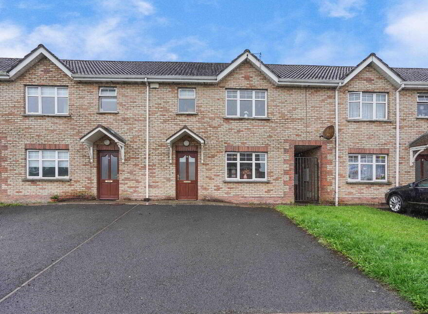 76 Lakeview, The Fair Green, Townparks, H12KD70