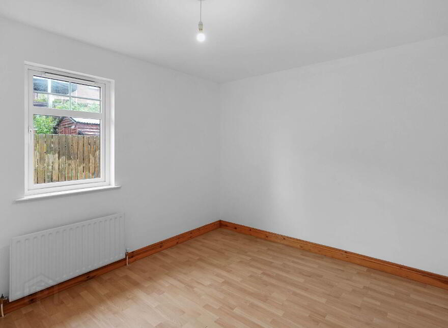 76 Lakeview, The Fair Green, Townparks, H12KD70