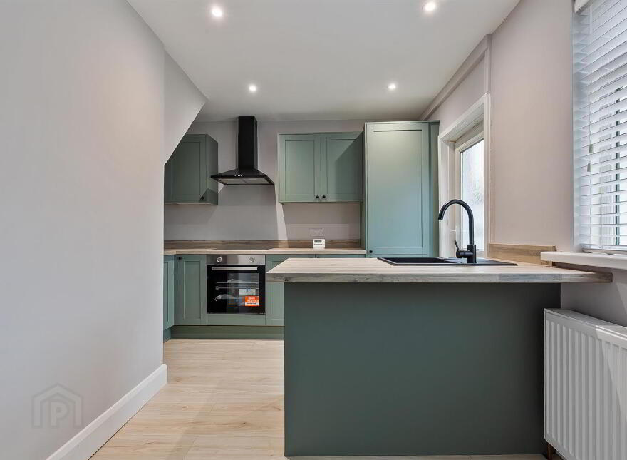 7 Benview Park, Belfast, BT14 8HT
