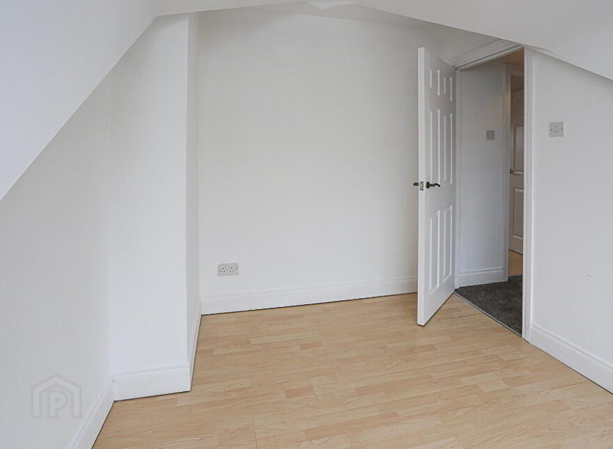 32 Rutland Street, Belfast, BT7 2FJ