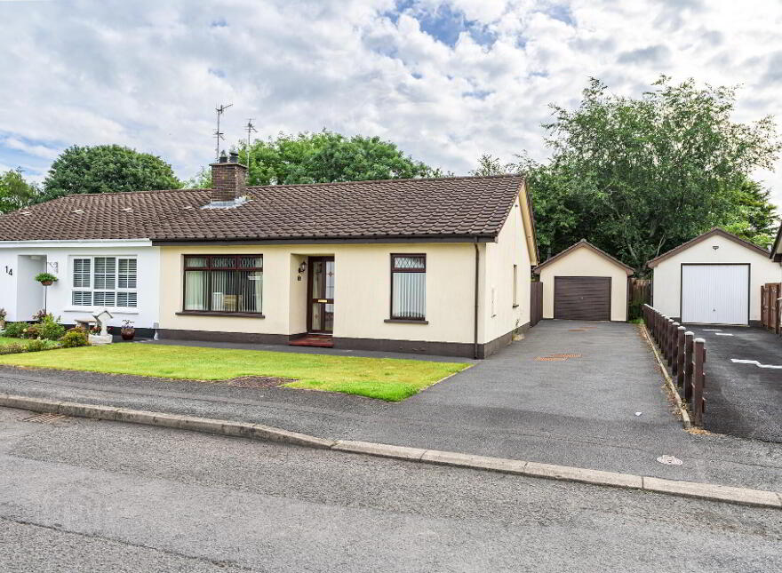 15 Parklands, Magheralin, BT67 0SP photo