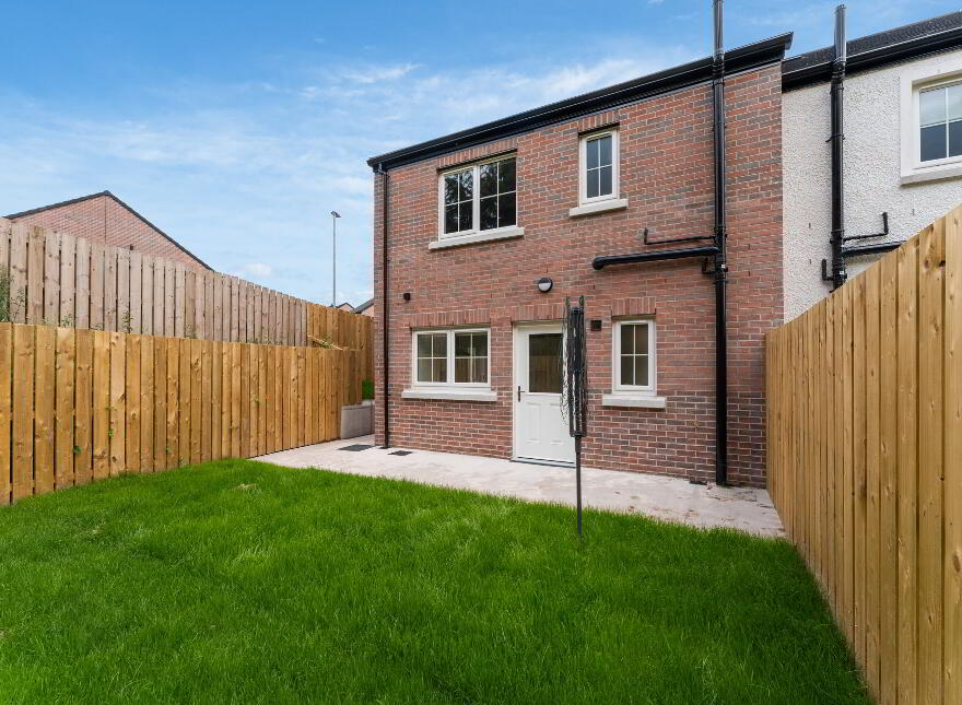 Crannog Drive, Dungannon, BT71 7FX