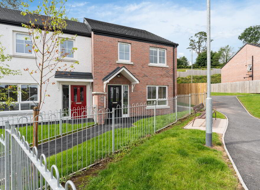 Crannog Drive, Dungannon, BT71 7FX photo