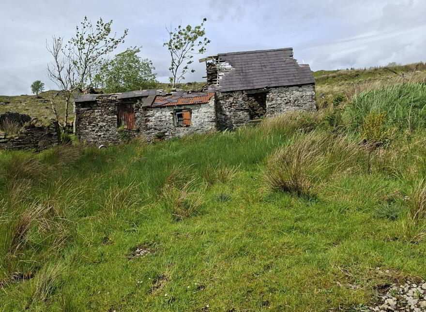Cloghar East, Cloghan