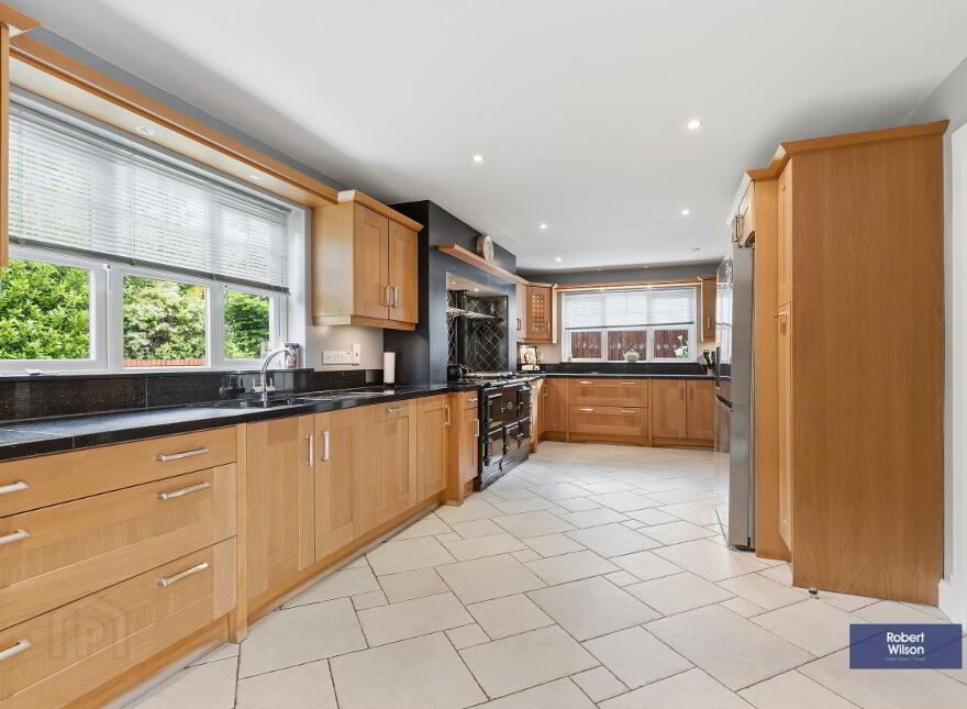 8 Waring Court, Waringstown, BT66 7UX