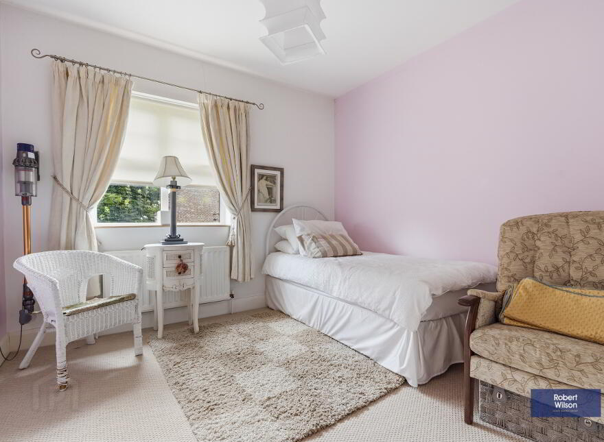 8 Waring Court, Waringstown, BT66 7UX