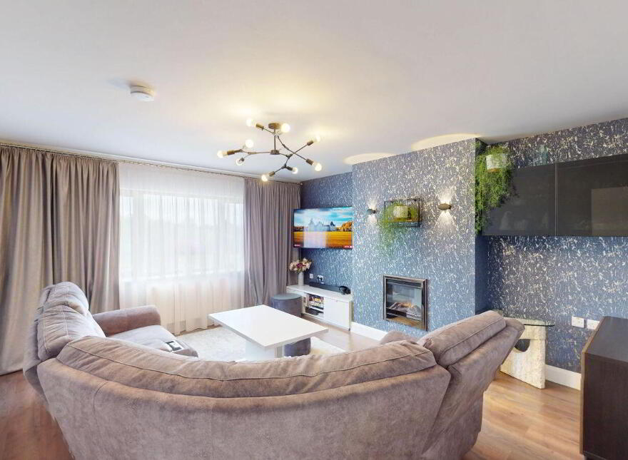 36 Bellamont View, Cootehill, H16W424