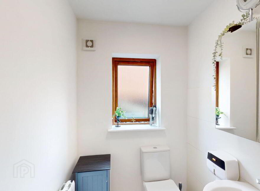 36 Bellamont View, Cootehill, H16W424