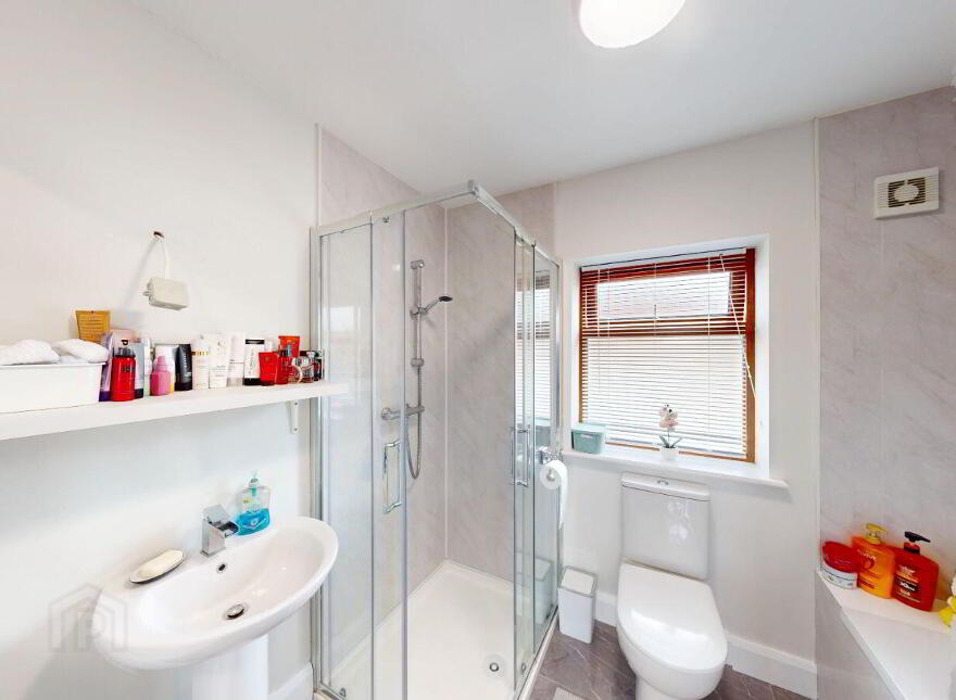 36 Bellamont View, Cootehill, H16W424