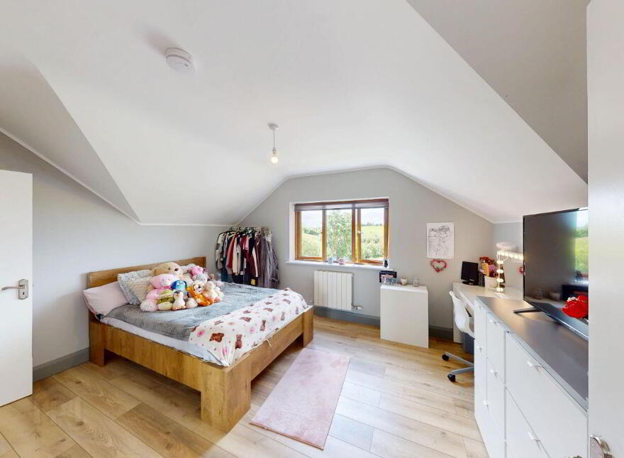 36 Bellamont View, Cootehill, H16W424