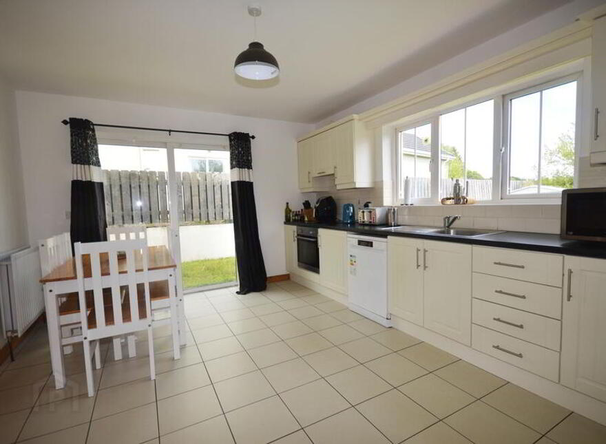 19 Radharc Na Coille, Drumkeen, F93CP5H