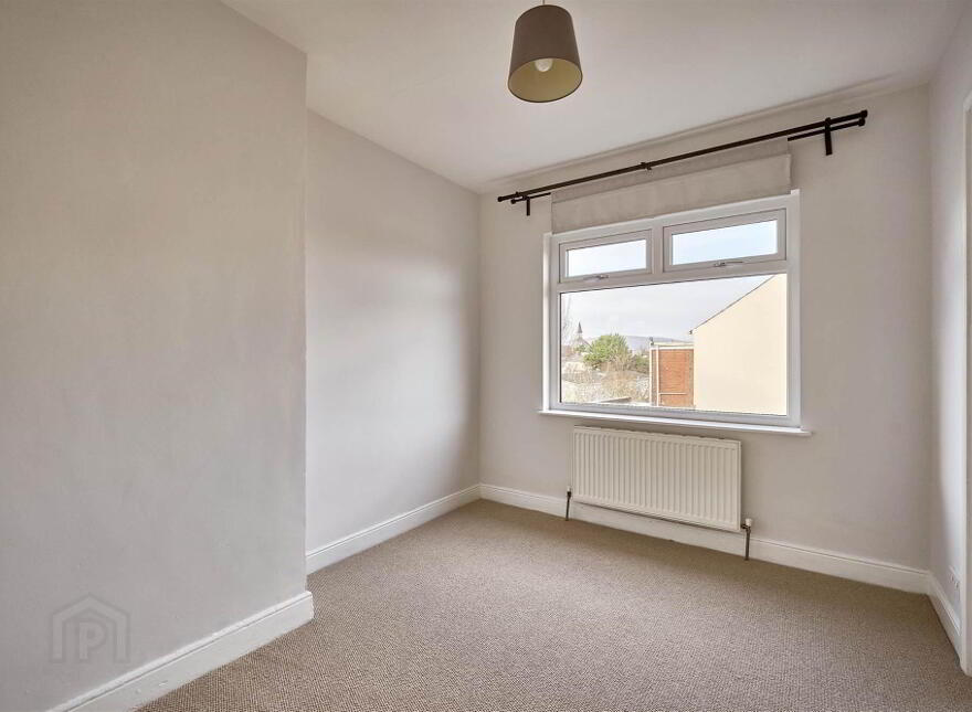 4 Downshire Place, Holywood, BT18 9LR