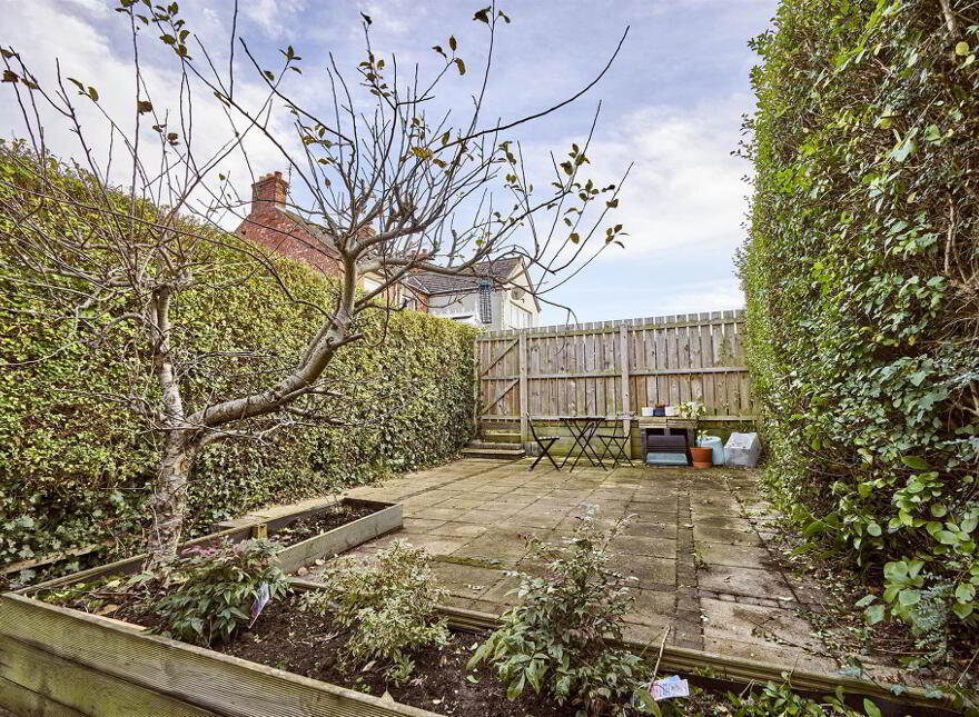 4 Downshire Place, Holywood, BT18 9LR