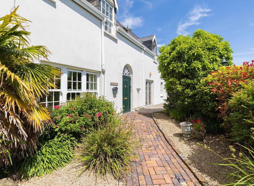 Brecon Lodge, East, East Ferry, P25WV60
