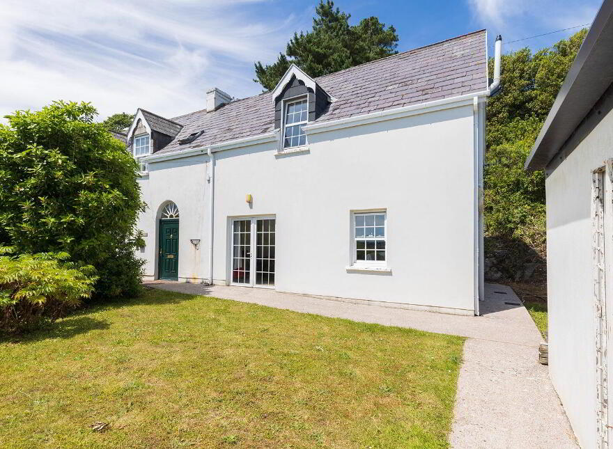 Brecon Lodge, East, East Ferry, P25WV60