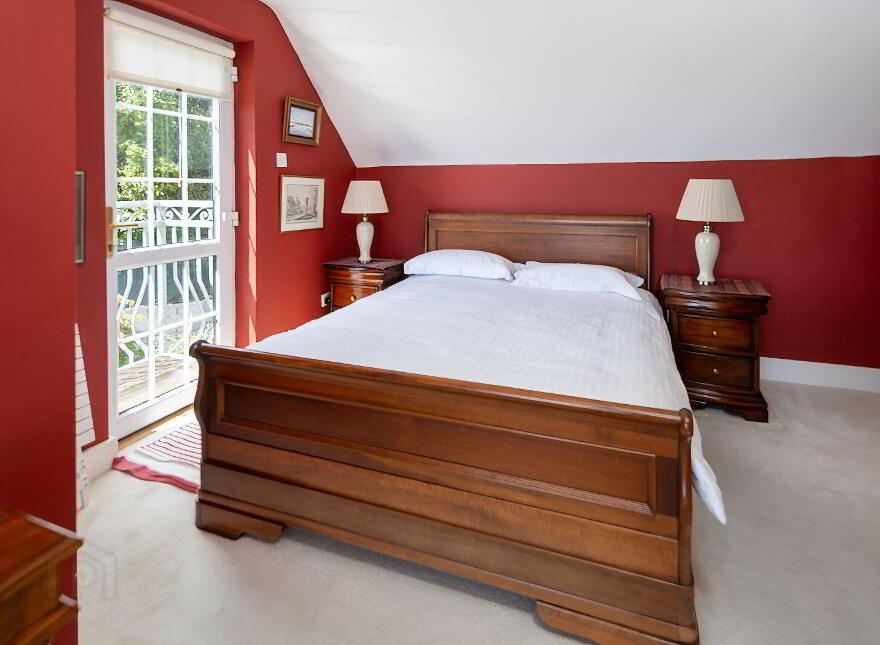 Brecon Lodge, East, East Ferry, P25WV60