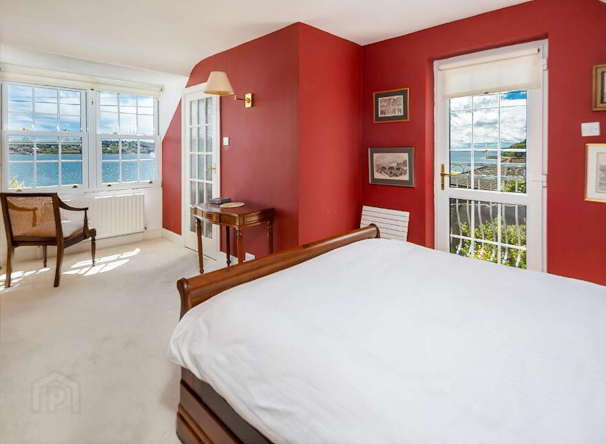 Brecon Lodge, East, East Ferry, P25WV60
