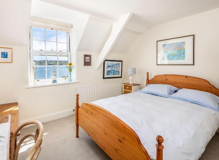 Brecon Lodge, East, East Ferry, P25WV60