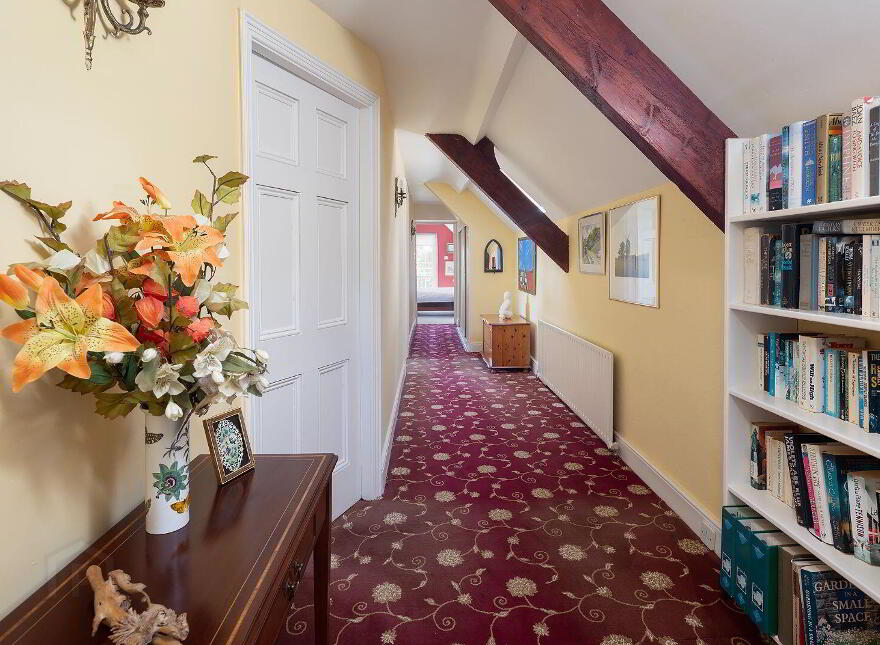 Brecon Lodge, East, East Ferry, P25WV60