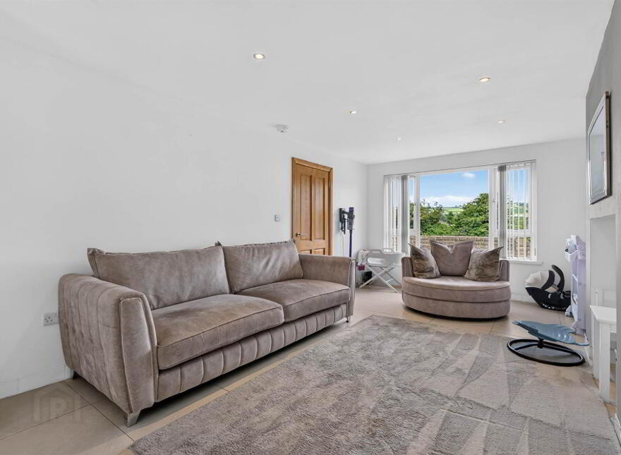 488D Doagh Road, Newtownabbey, BT36 6UF
