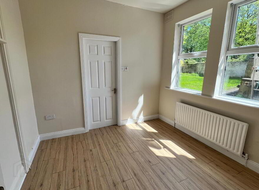 1 Apt. And Apt, 2 Molly Bourkes, Church Street, Toomevara, E45CF34