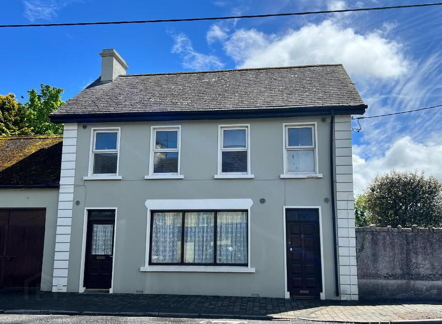 1 Apt. And Apt, 2 Molly Bourkes, Church Street, Toomevara, E45CF34