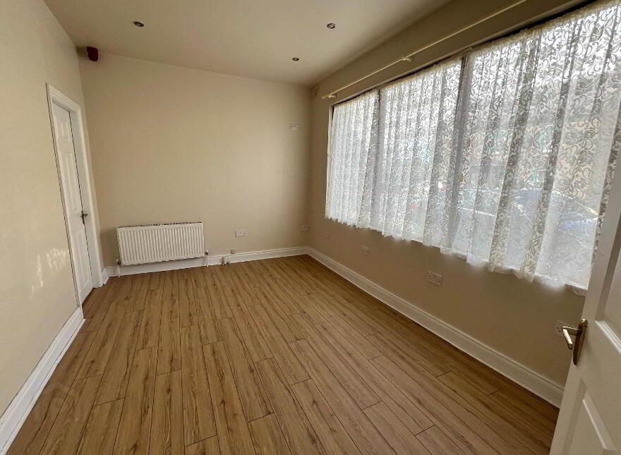 1 Apt. And Apt, 2 Molly Bourkes, Church Street, Toomevara, E45CF34