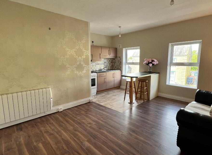1 Apt. And Apt, 2 Molly Bourkes, Church Street, Toomevara, E45CF34