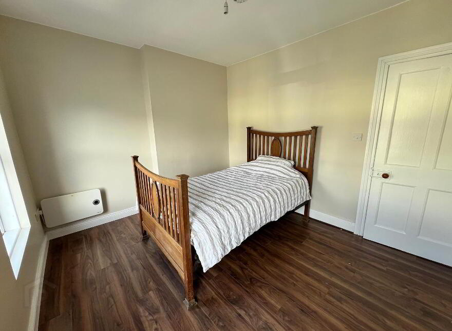 1 Apt. And Apt, 2 Molly Bourkes, Church Street, Toomevara, E45CF34