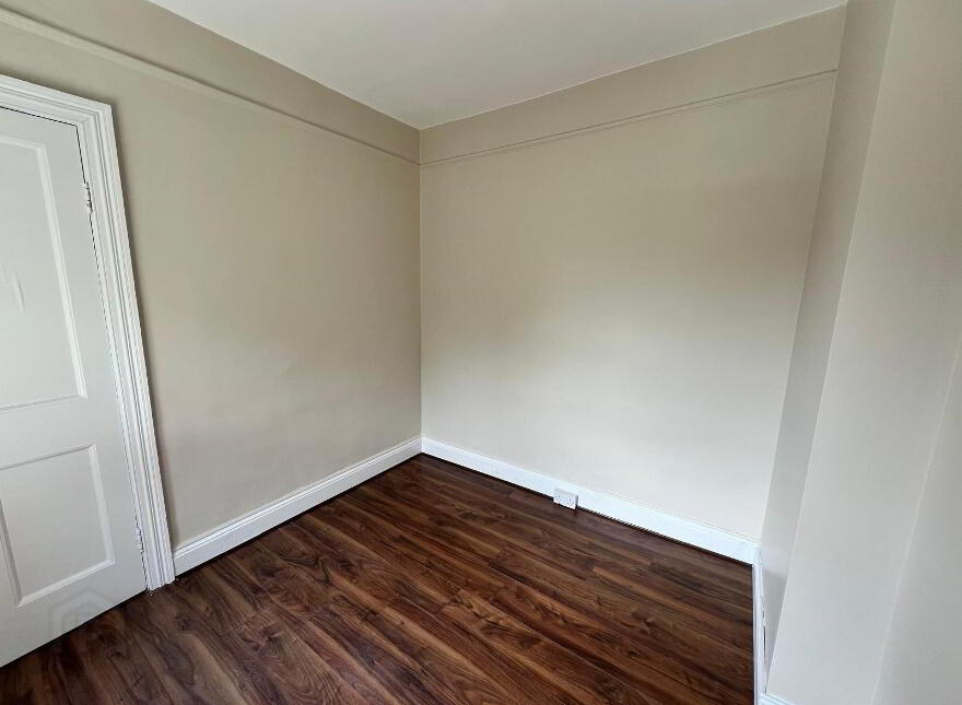1 Apt. And Apt, 2 Molly Bourkes, Church Street, Toomevara, E45CF34