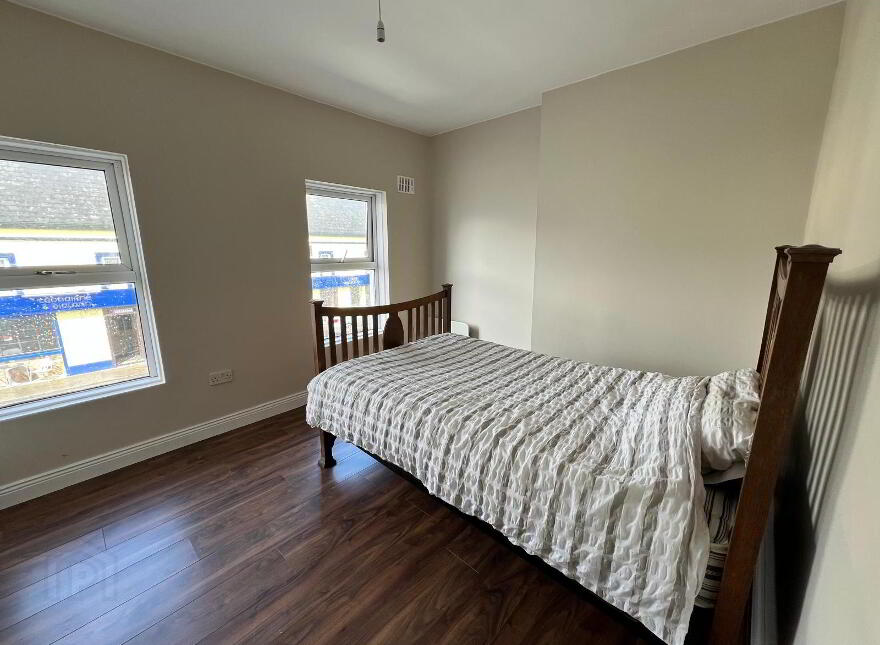 1 Apt. And Apt, 2 Molly Bourkes, Church Street, Toomevara, E45CF34